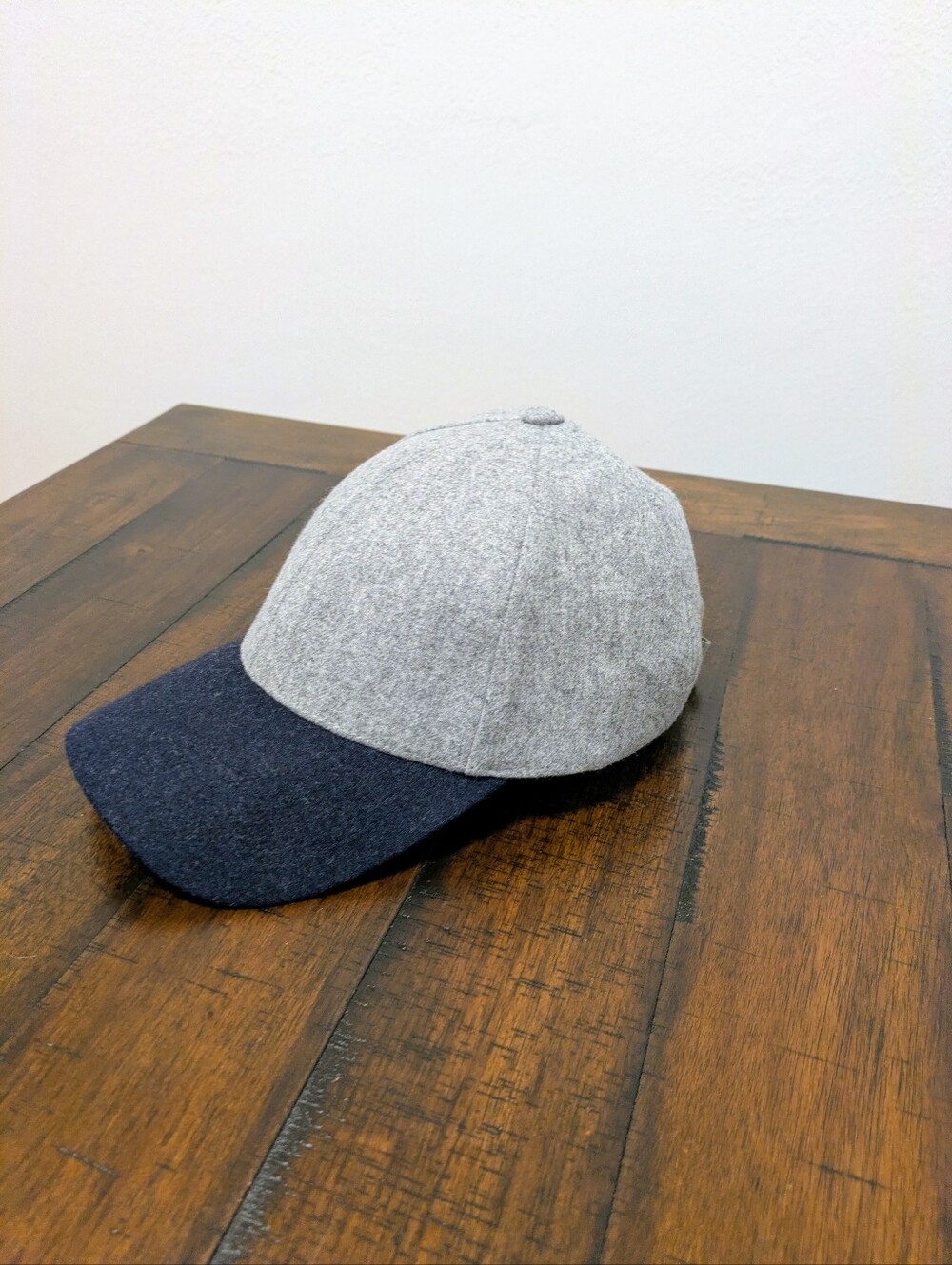 Varsity Headwear Legacy Structured Virgin Wool Baseball Cap grey & navy Size M
